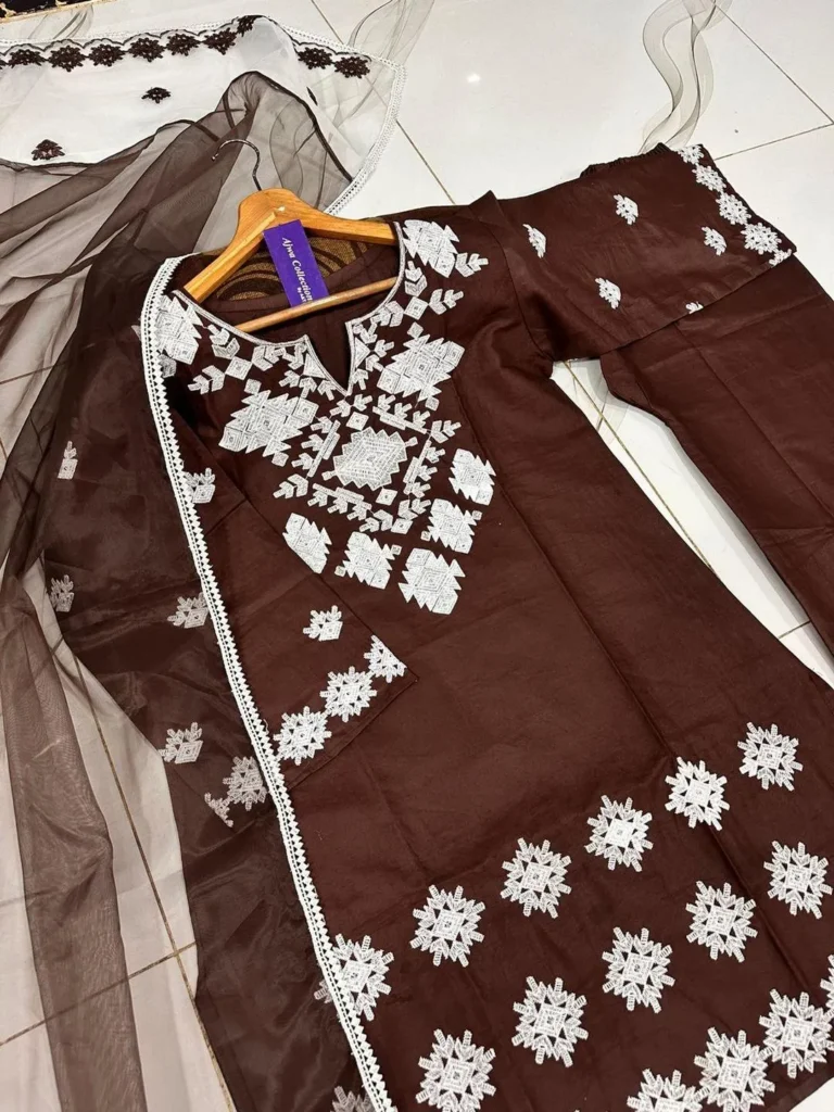 Elegant Brown Heavy Embroidered Cotton 3 Piece Suit With Contrast Organza Dupatta & Lace Flapper – Stylish Summer Wear for Women in Pakistan